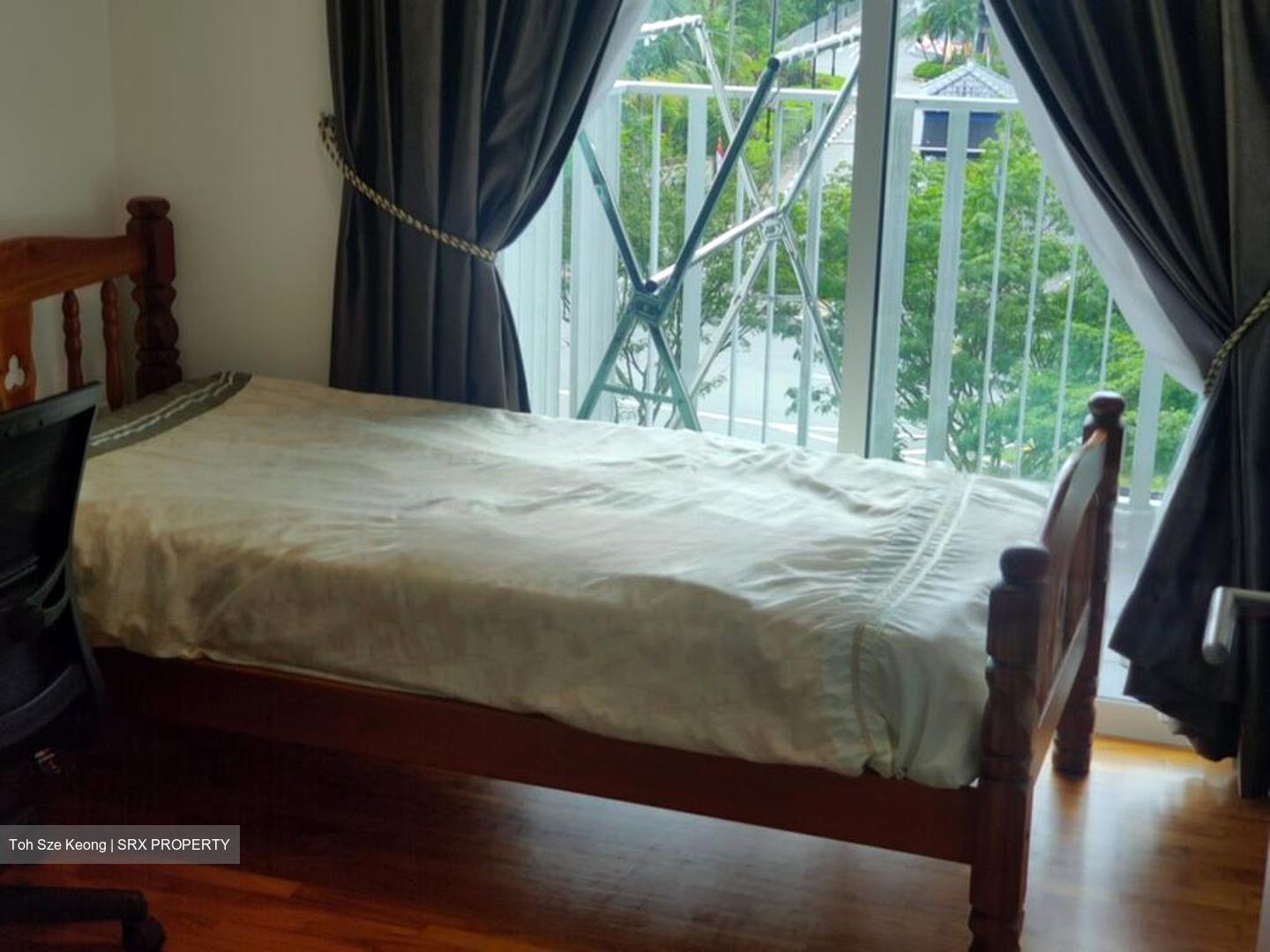 1 Canberra (D27), Condominium #459664501